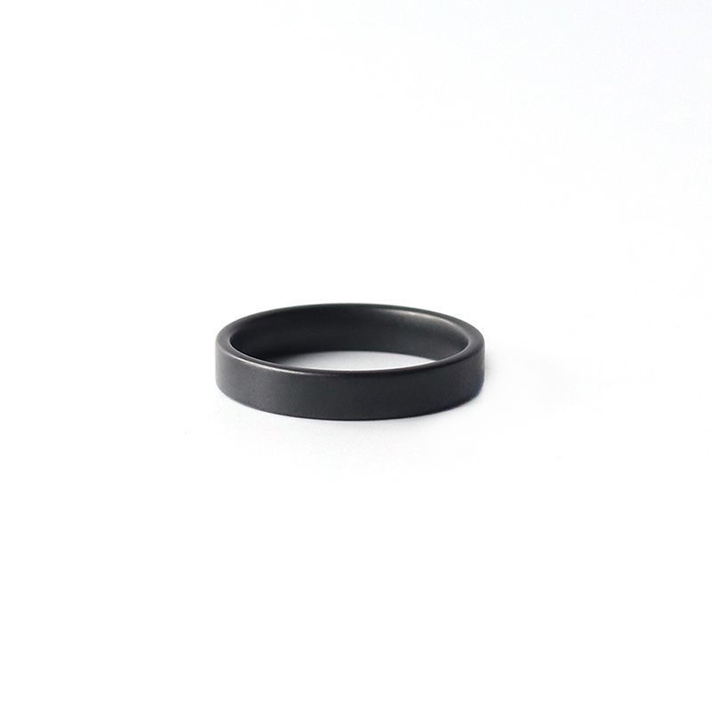 Men'S Accessories Essentials - Bague en céramique noire mate de