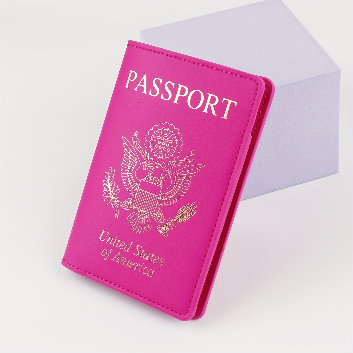 Porte-passeport pour les essen - Men'S Accessories Essentials avis et prix