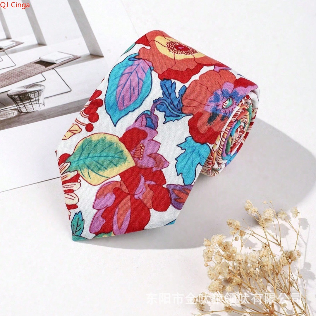 Cravate élégante à motif flora - Men'S Accessories Essentials avis et prix
